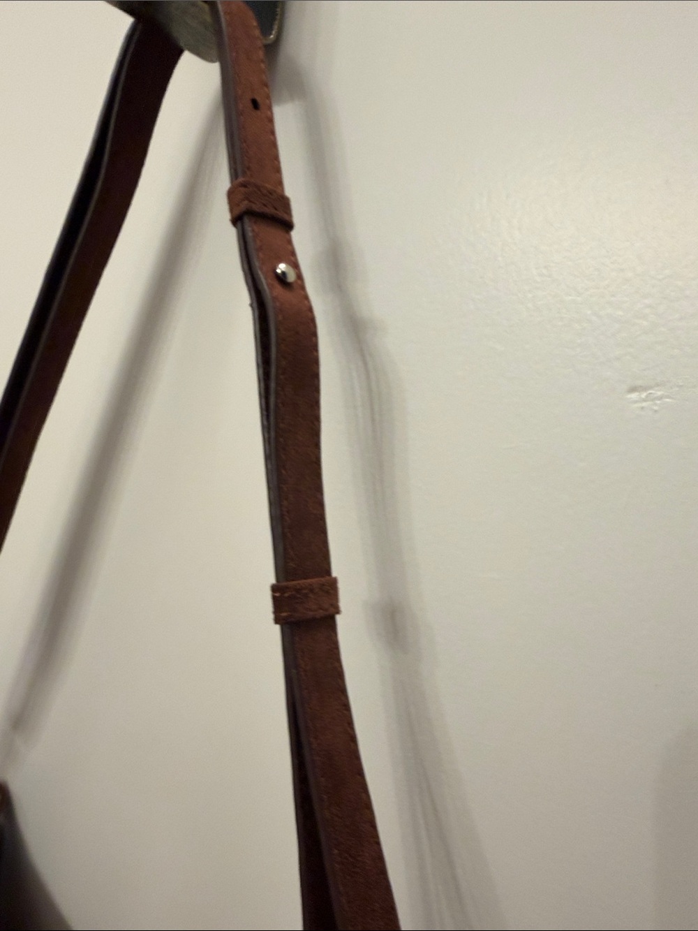NWT-VIRAL True Religion Brown Suede Fringe Shoulder Bag with Stud Accents. - Picture 9 of 16